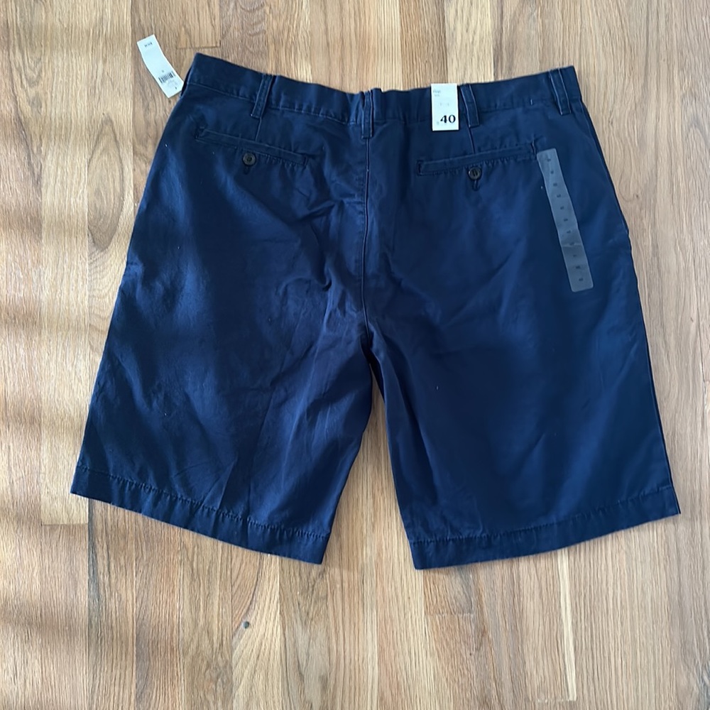 Men’s shorts - Picture 3 of 3
